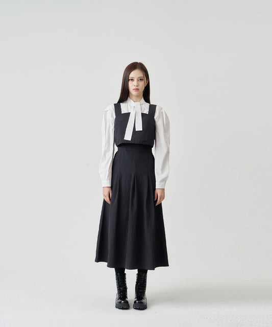 Black Vov Apron