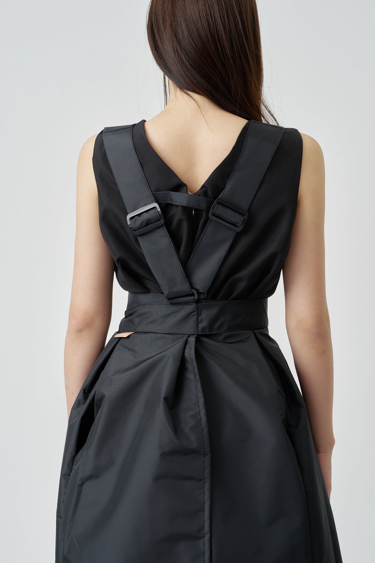 Short Hepburn Apron